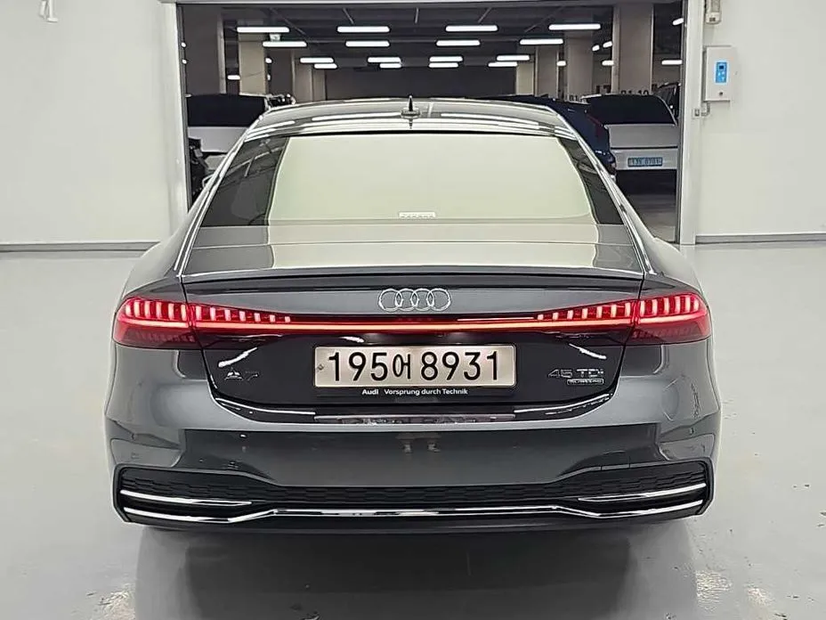 Audi A7 — фото 6
