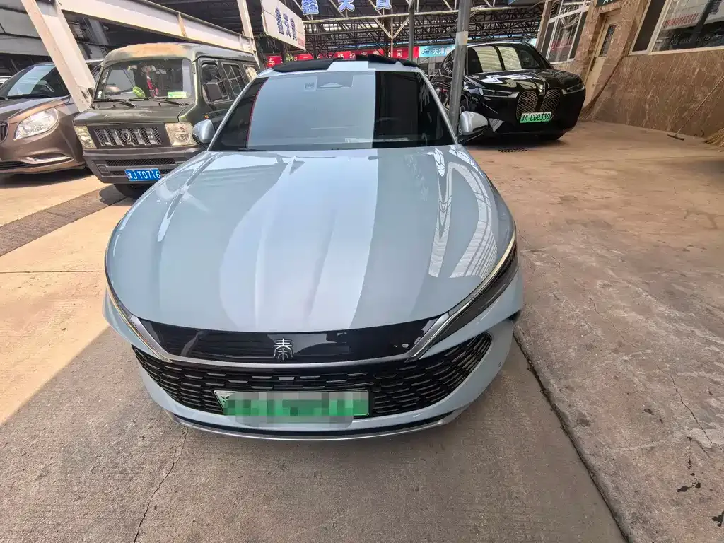 BYD Qin L — фото 9