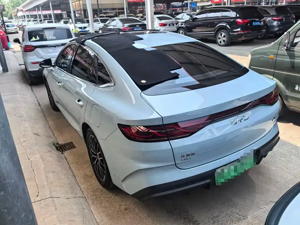 BYD Qin L — фото 5