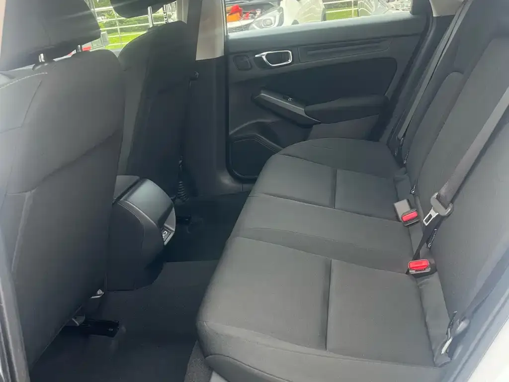 Honda Civic — фото 8