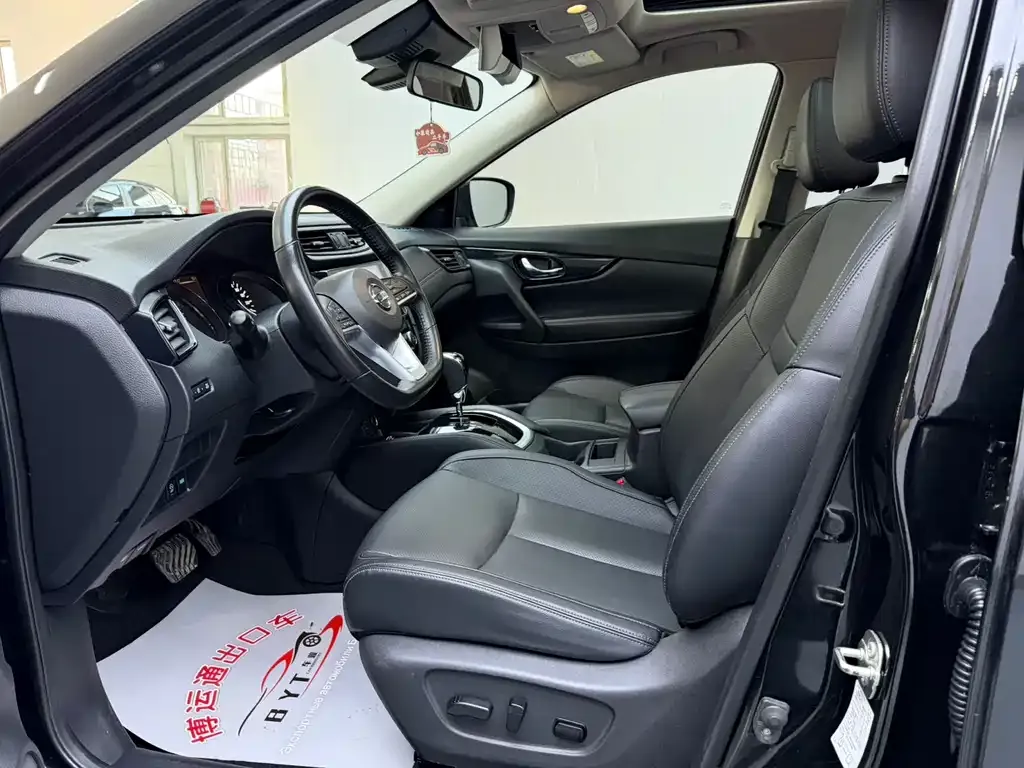 Nissan X-Trail — фото 10