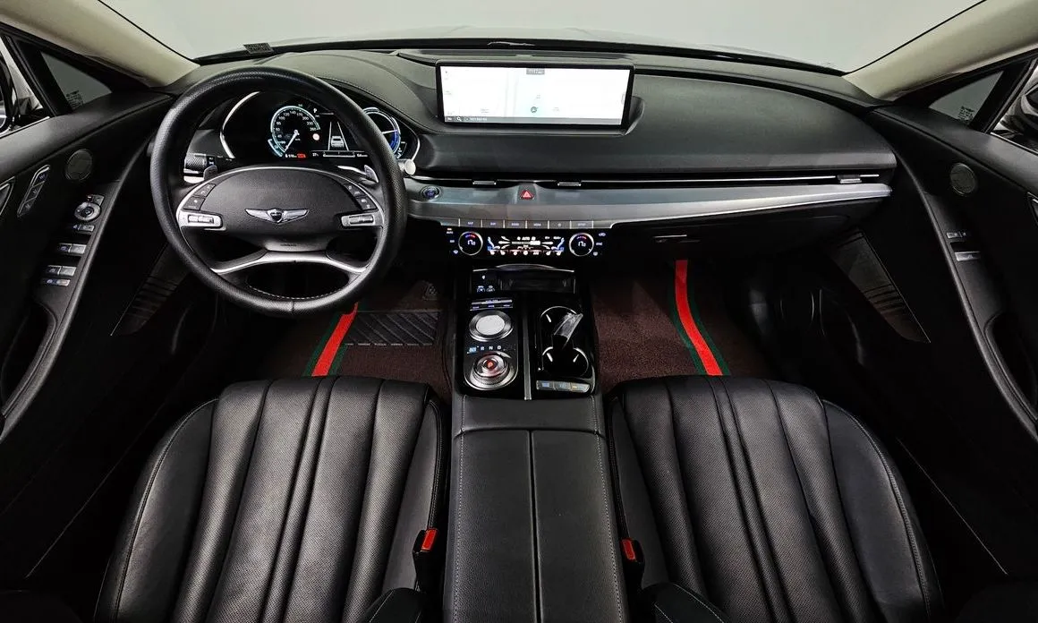 Genesis G80 — фото 10