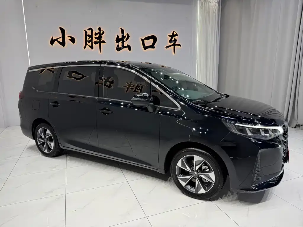 GAC Motor Trumpchi M6 — фото 2