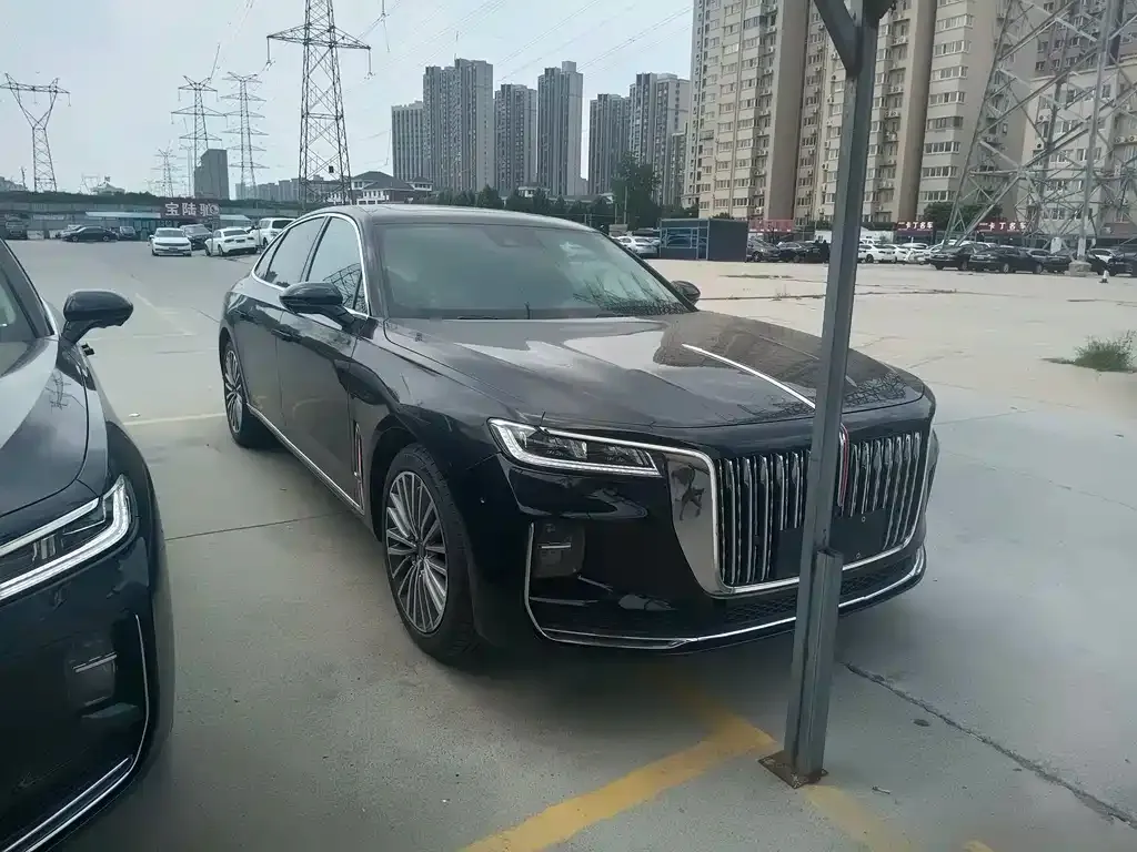 Hongqi H9 — фото 2