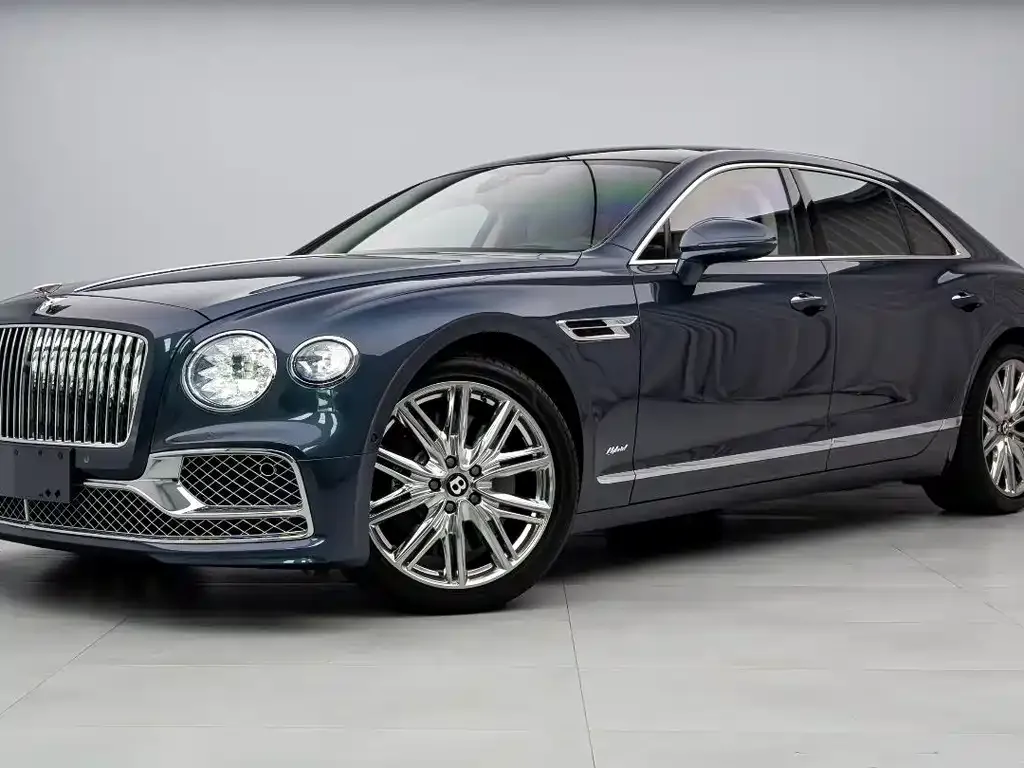 Bentley Flying Spur PHEV — фото 8