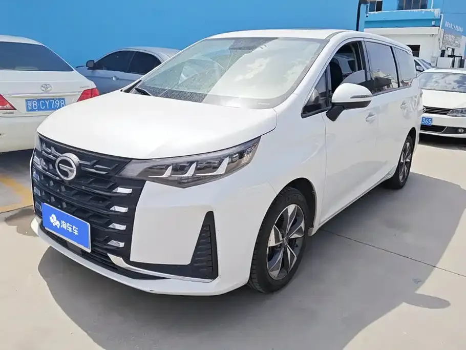 GAC Motor Trumpchi M6 — фото 1