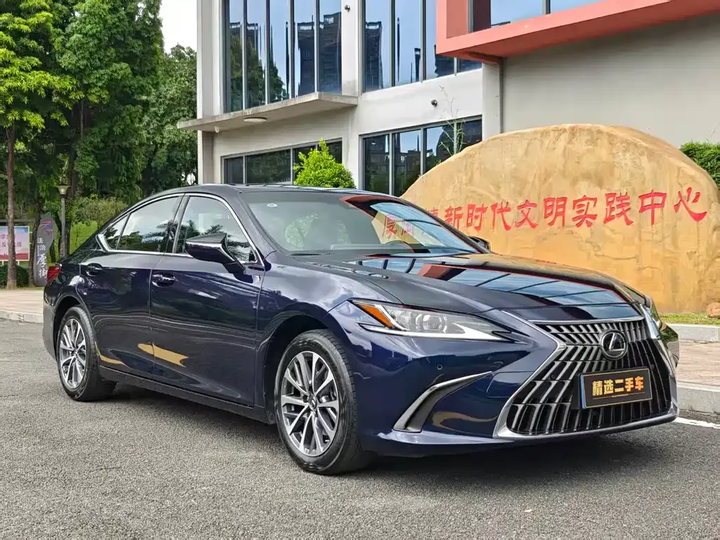 Lexus ES 2024 из CN, фото 8