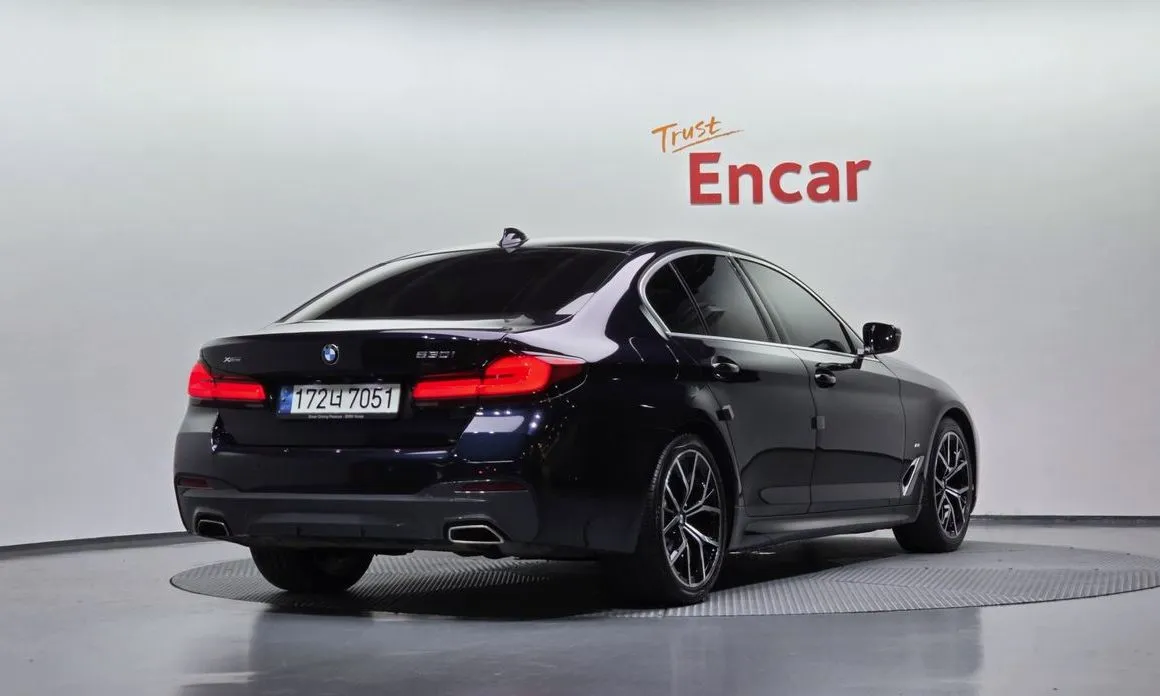 BMW 5-Series 2021 из KR, фото 2