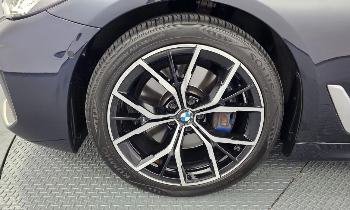 BMW 5-Series 2021 из KR, фото 8