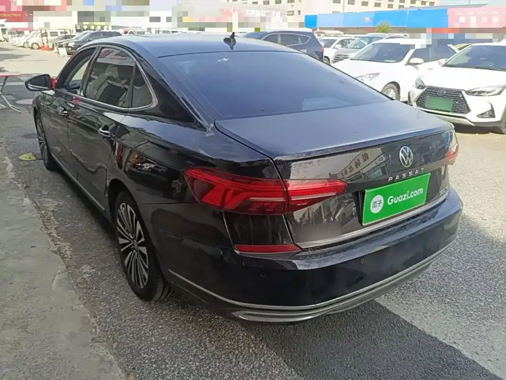 Volkswagen Passat — фото 3