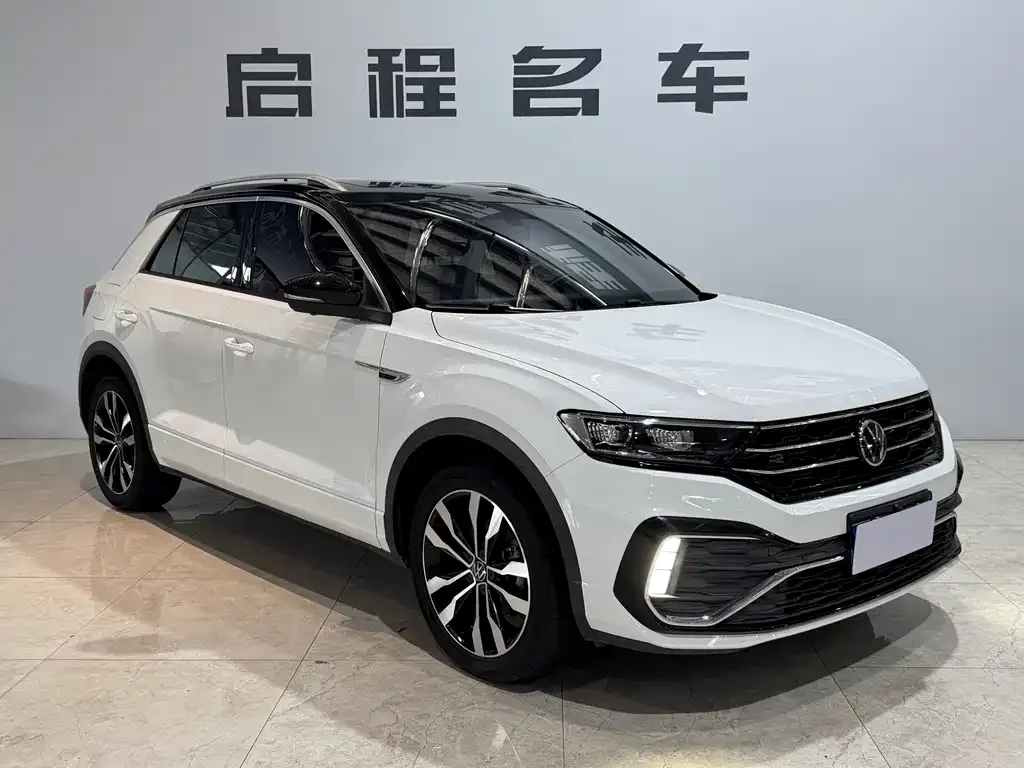 Volkswagen T-Roc — фото 9