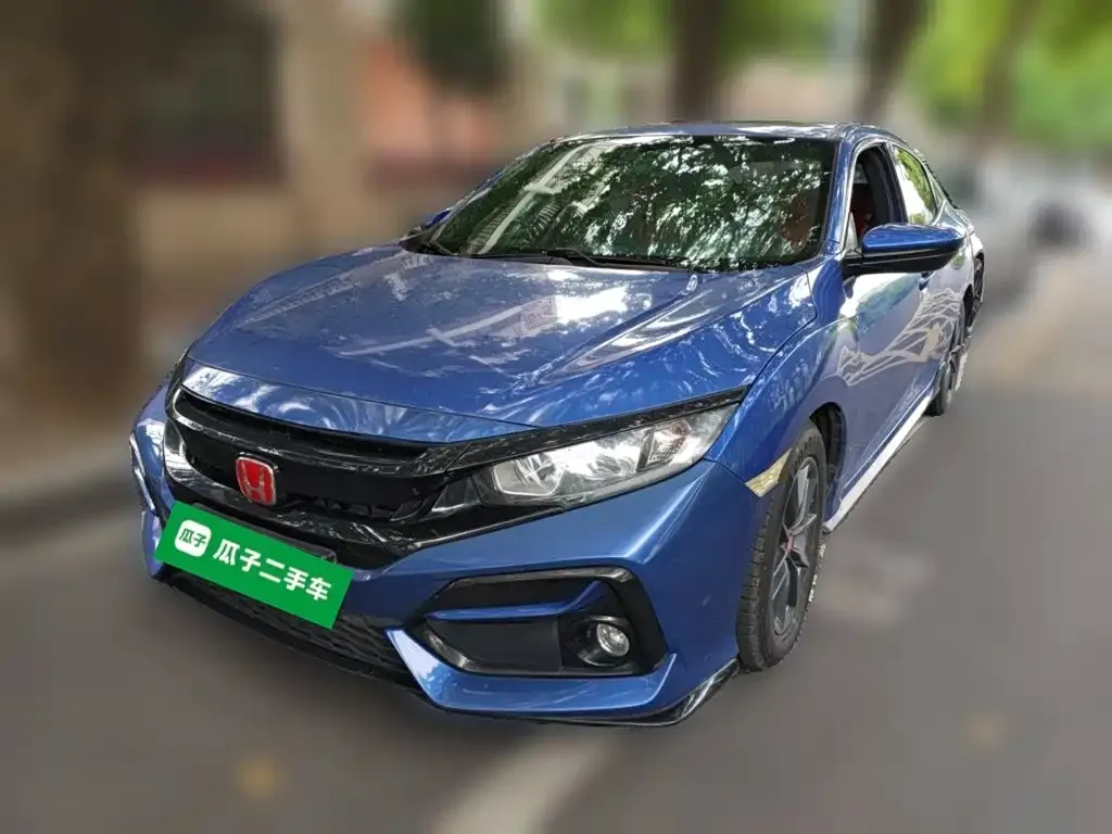Honda Civic — фото 1