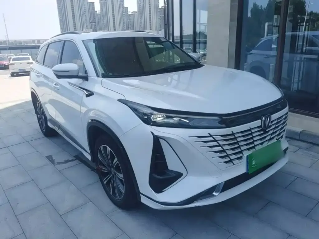 Changan CS75PLUS — фото 8