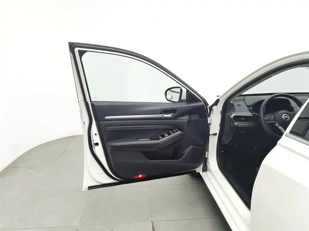 Nissan Teana 2022 из CN, фото 10
