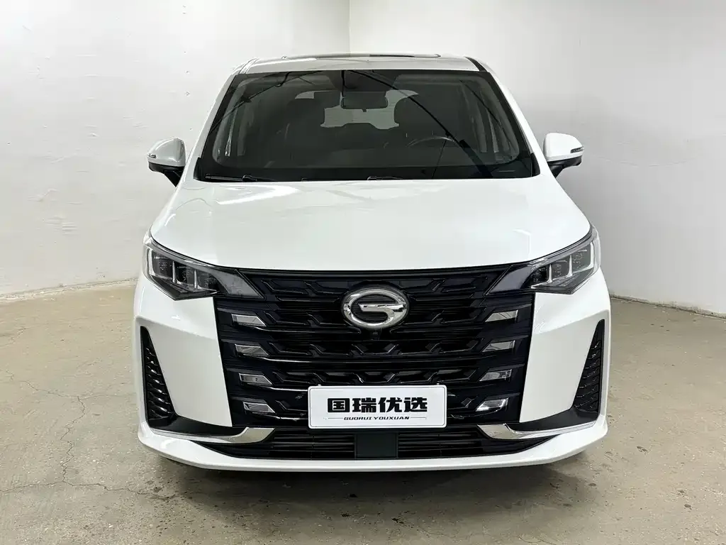 GAC Motor Trumpchi M6 — фото 10