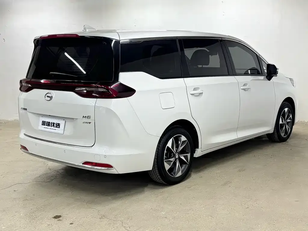 GAC Motor Trumpchi M6 — фото 3