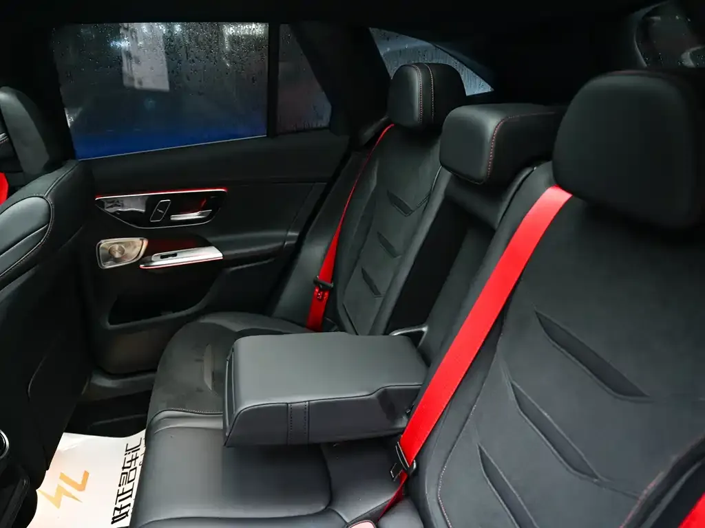 Mercedes-Benz GLC AMG — фото 2