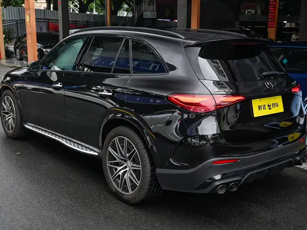 Mercedes-Benz GLC AMG — фото 5