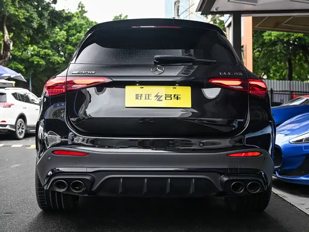 Mercedes-Benz GLC AMG — фото 8