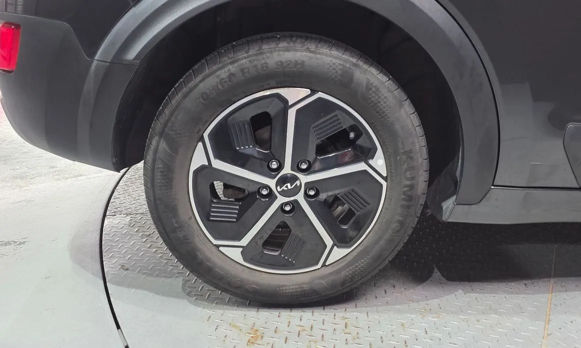 Kia Niro 2022 из KR, фото 9