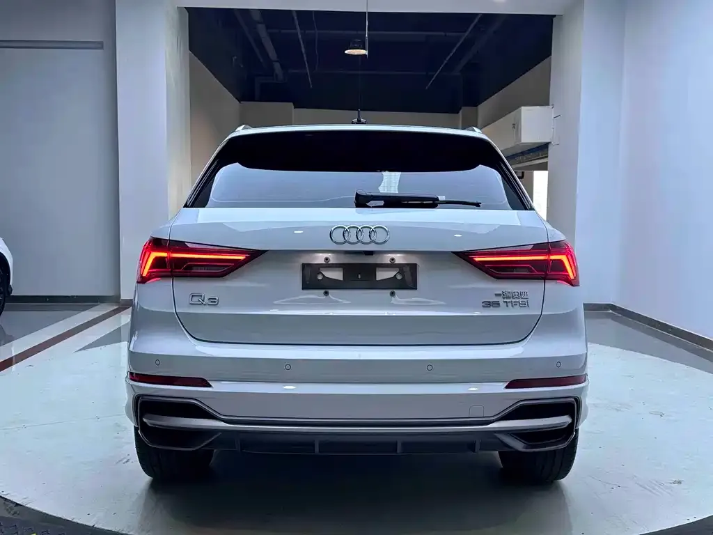 Audi Q3 — фото 4