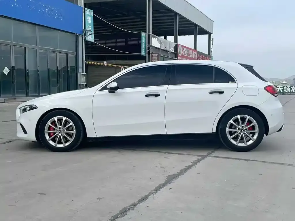 Mercedes-Benz A-Class (Import) — фото 5