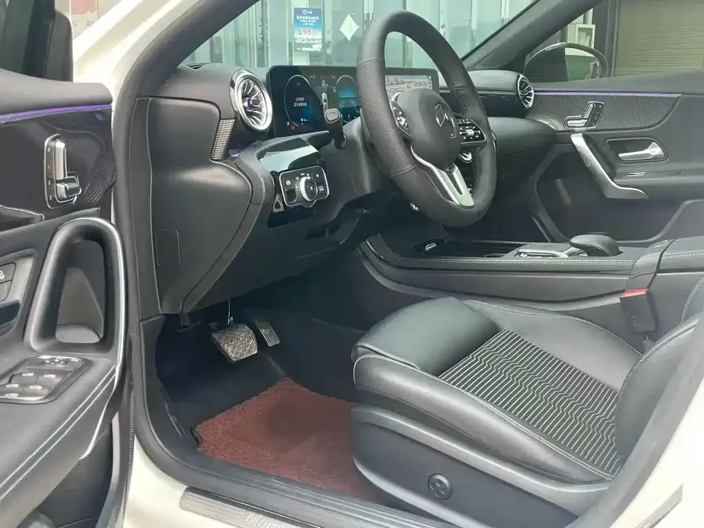 Mercedes-Benz A-Class (Import) — фото 3