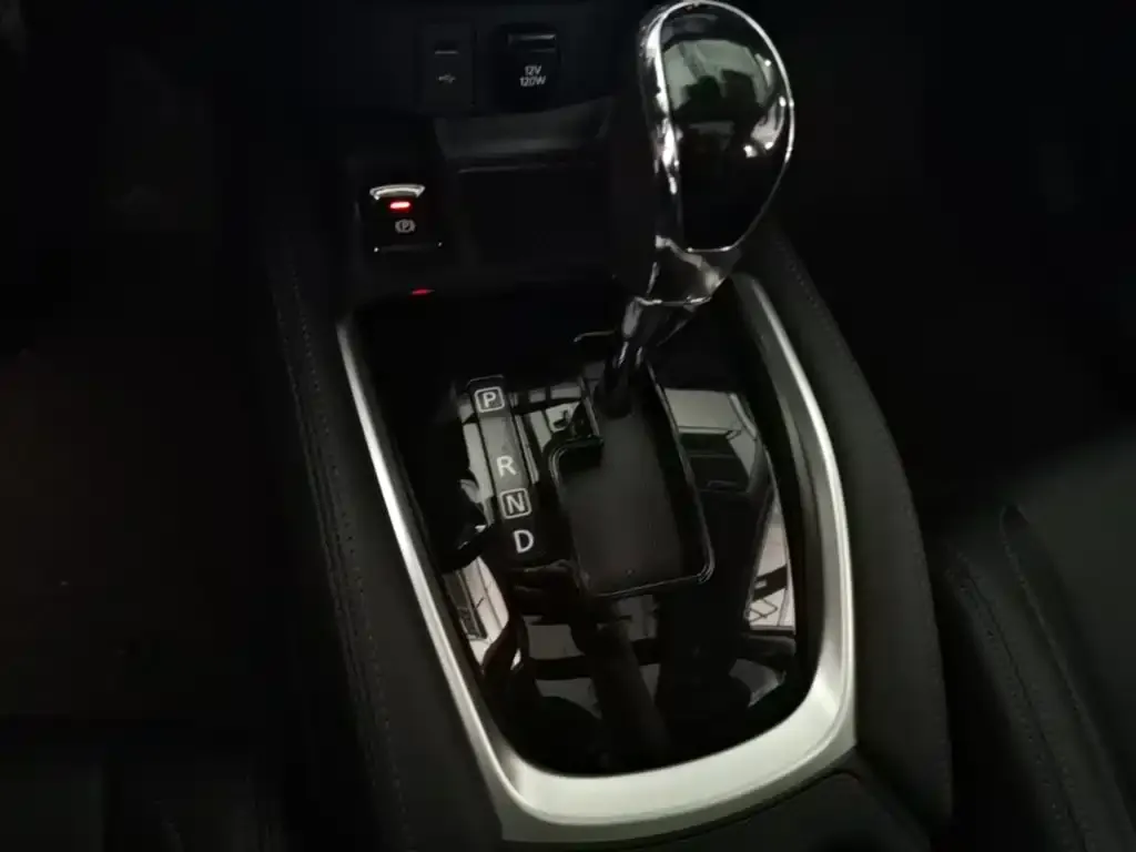 Nissan X-Trail 2024 из CN, фото 2