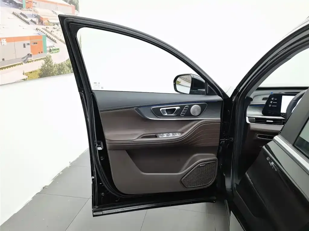 Chery Tiggo 8 PRO — фото 5