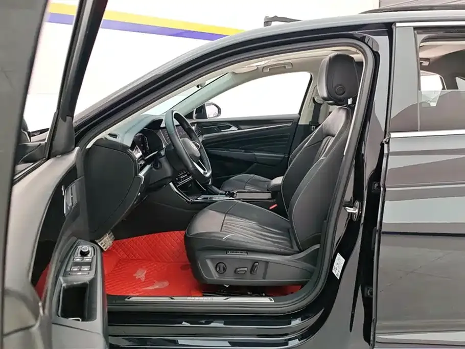 Volkswagen Passat — фото 9