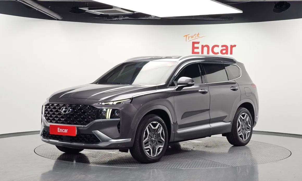 Hyundai Santafe — фото 1
