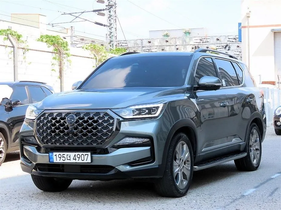 KG Mobility (Ssangyong) Rexton — фото 1