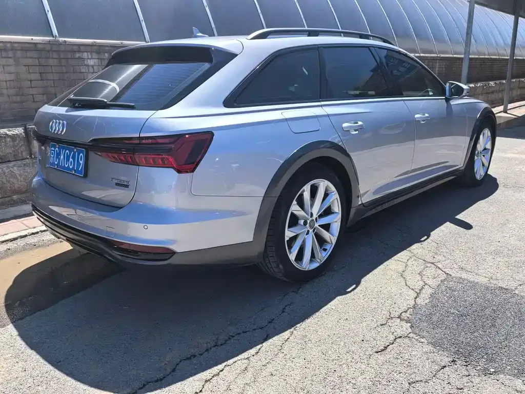 Audi A6 (Import) — фото 8