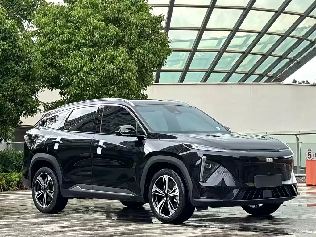 Geely Galaxy L7 — фото 4
