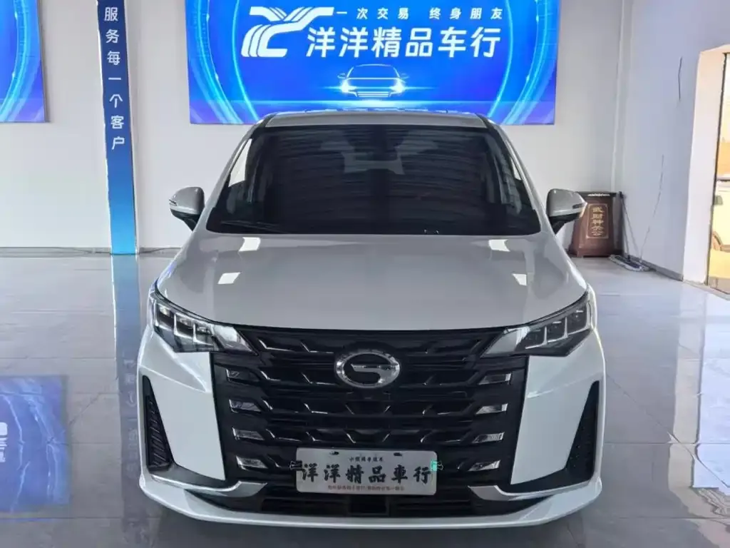 GAC Motor Trumpchi M6 — фото 3