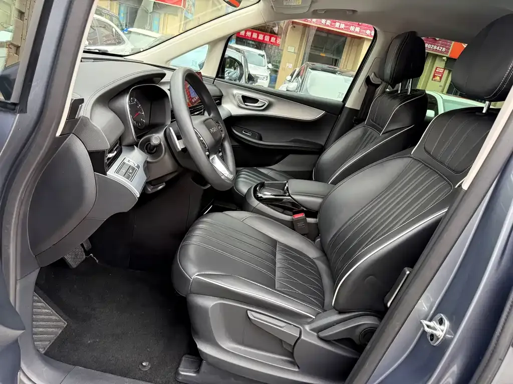 Roewe iMAX8 — фото 10