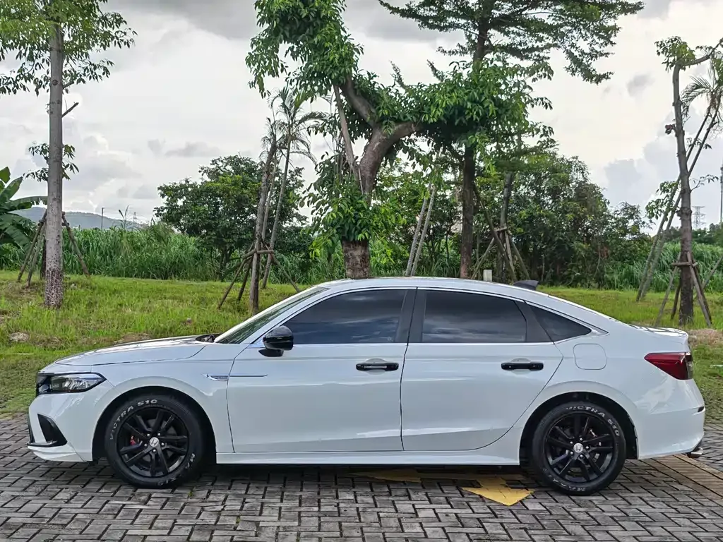 Honda Civic — фото 9