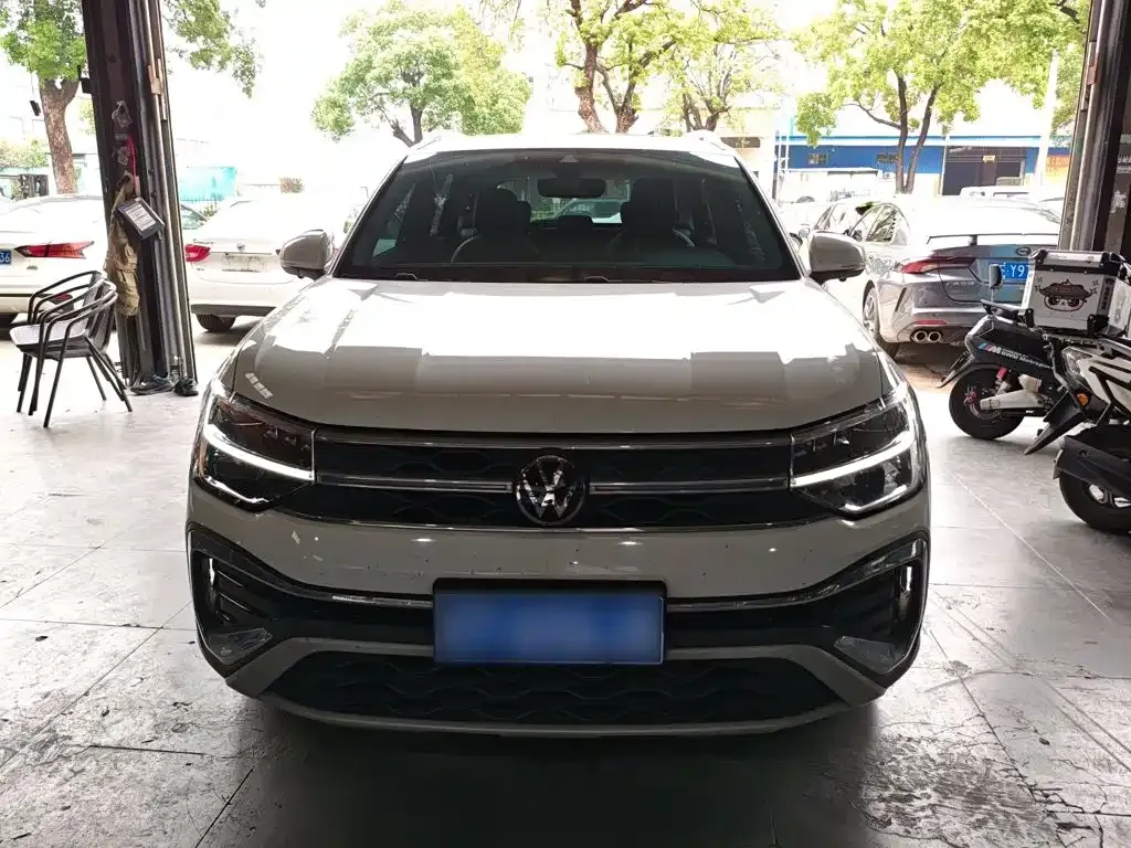 Volkswagen Tharu — фото 5