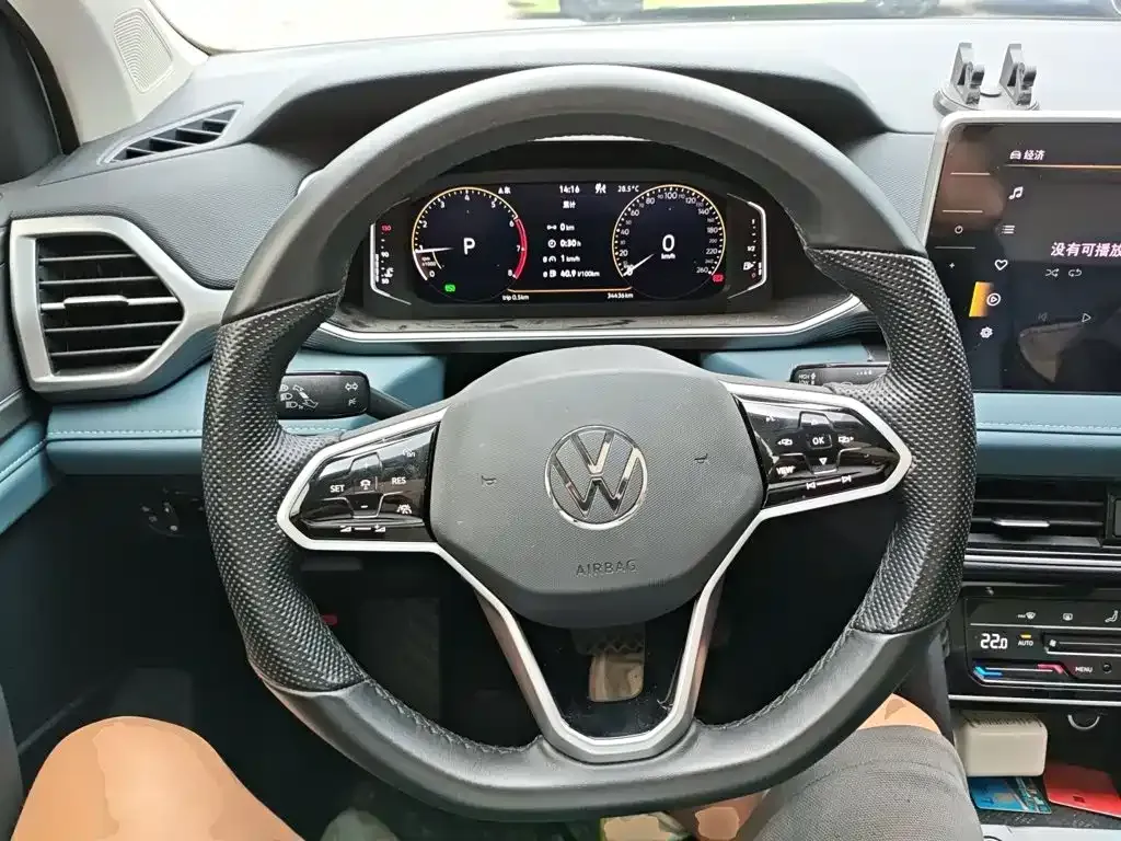 Volkswagen Tharu — фото 8