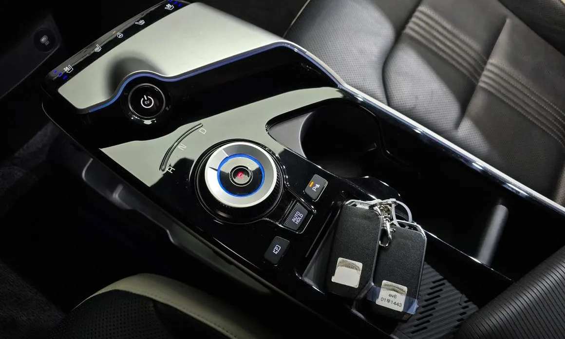 Kia EV6 — фото 4