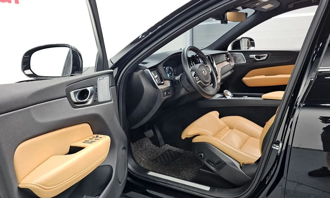 Volvo XC60 2021 из KR, фото 5