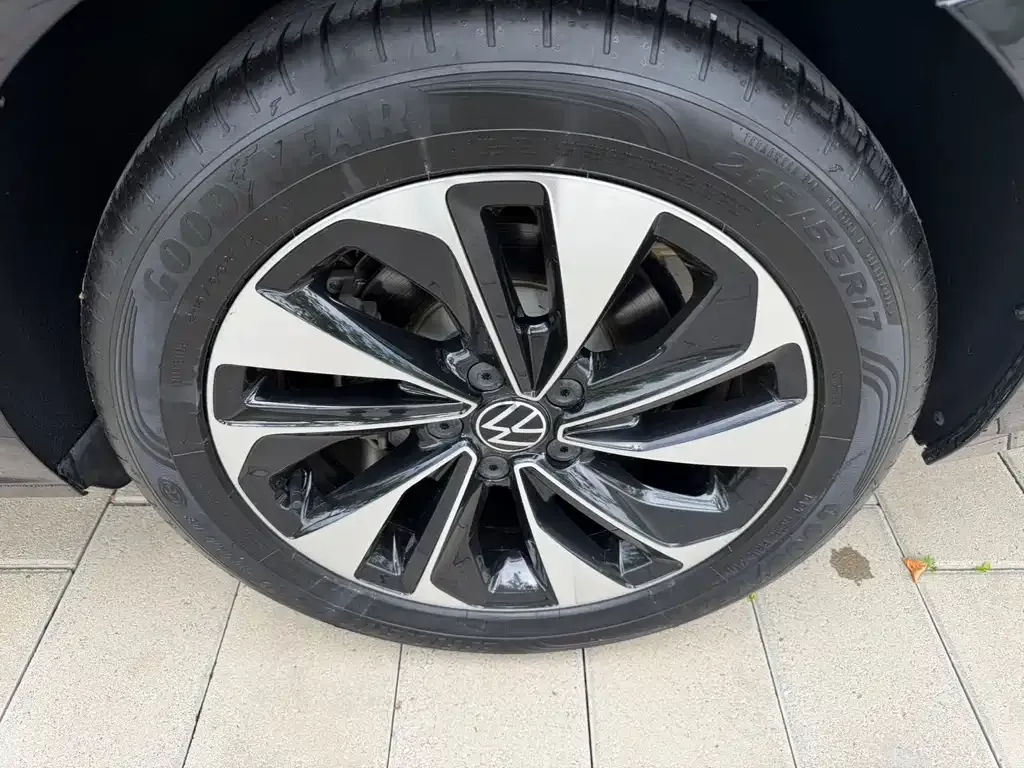 Volkswagen Passat — фото 3
