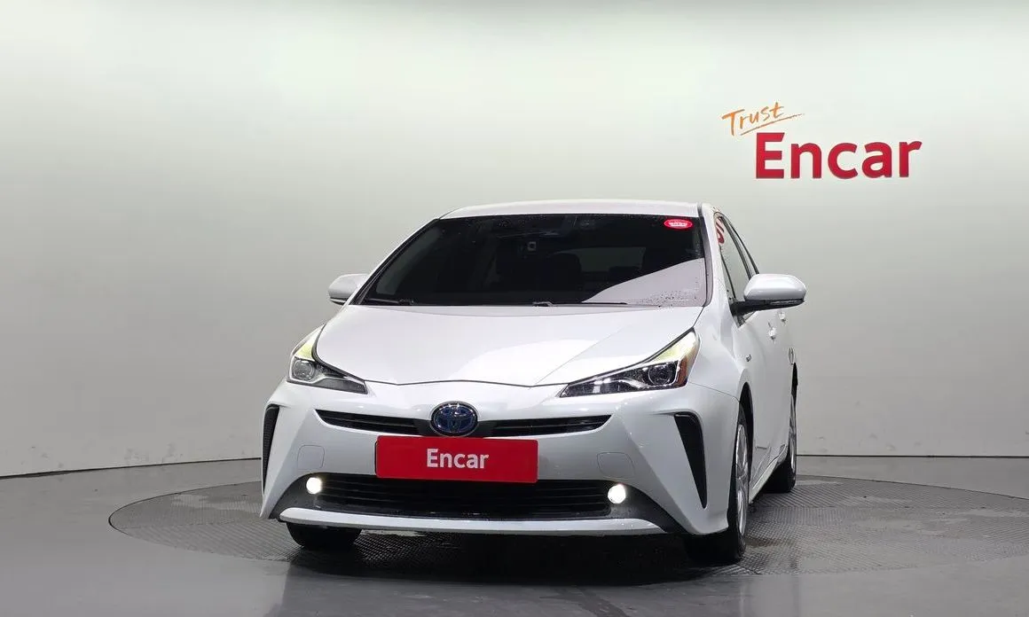 Toyota Prius — фото 6