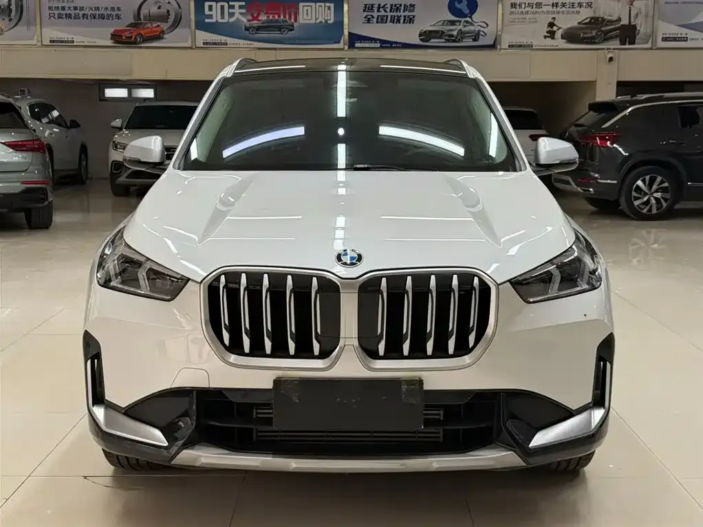 BMW X1 — фото 4