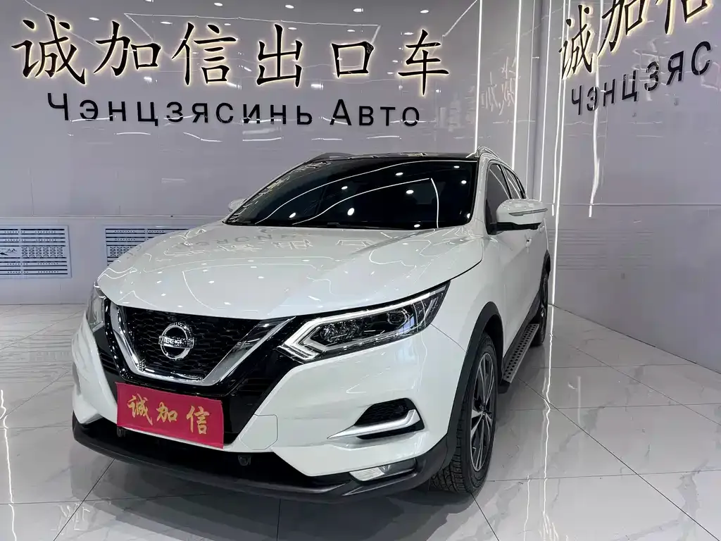 Nissan Qashqai — фото 1