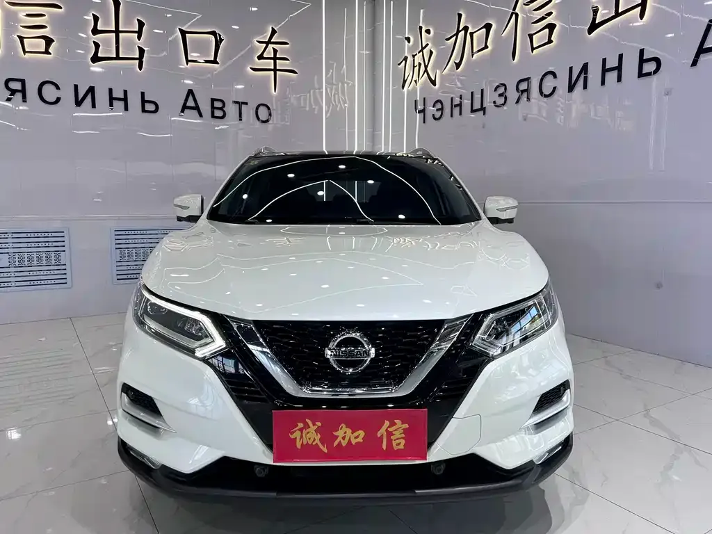 Nissan Qashqai — фото 2
