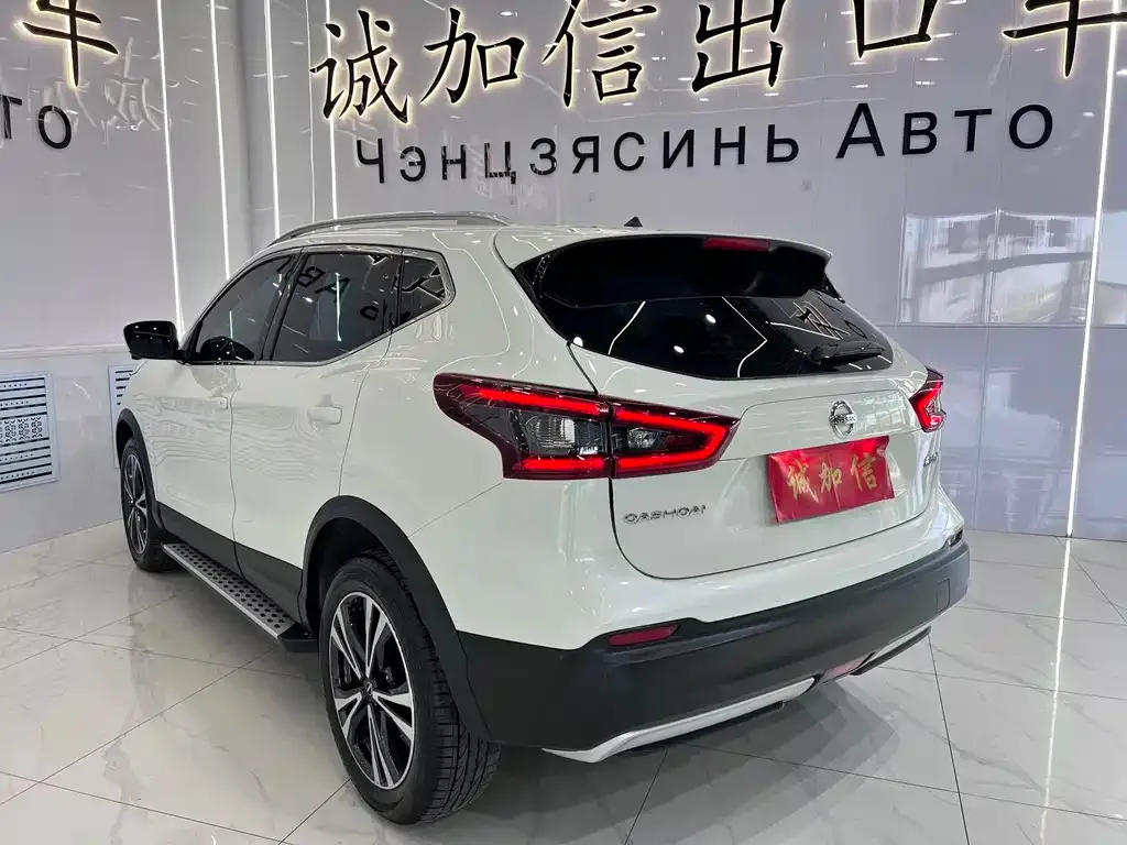 Nissan Qashqai — фото 3