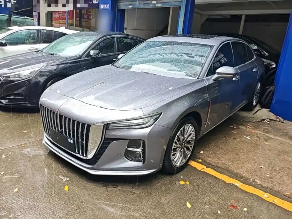 Hongqi H5 — фото 10