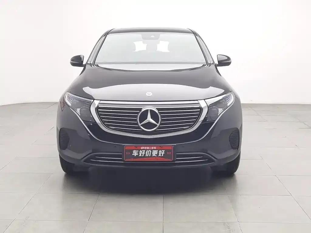 Mercedes-Benz EQC — фото 4
