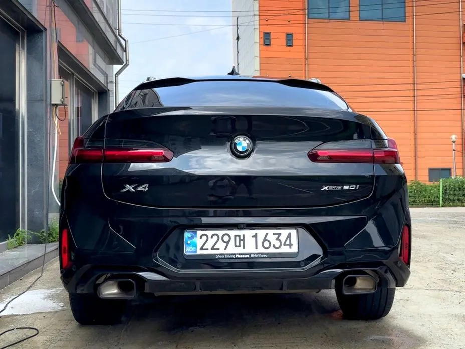 BMW X4 — фото 4